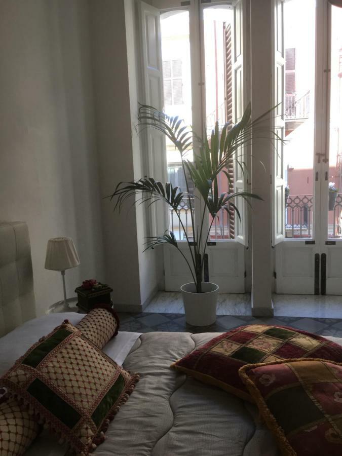 Maison Flores Bari Buitenkant foto