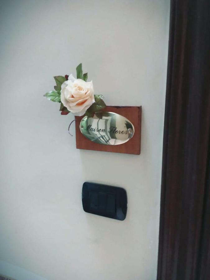 Maison Flores Bari Buitenkant foto